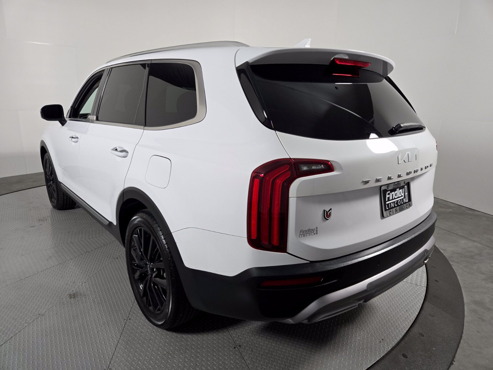 Used 2022 Kia Telluride SX FWD image 6