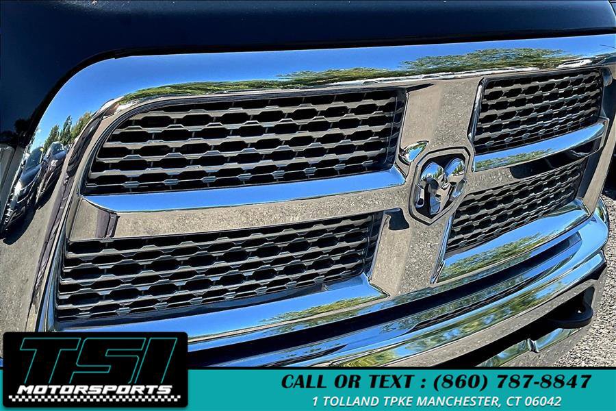 Used 2014 RAM 2500 Laramie w/ Protection Group image 29