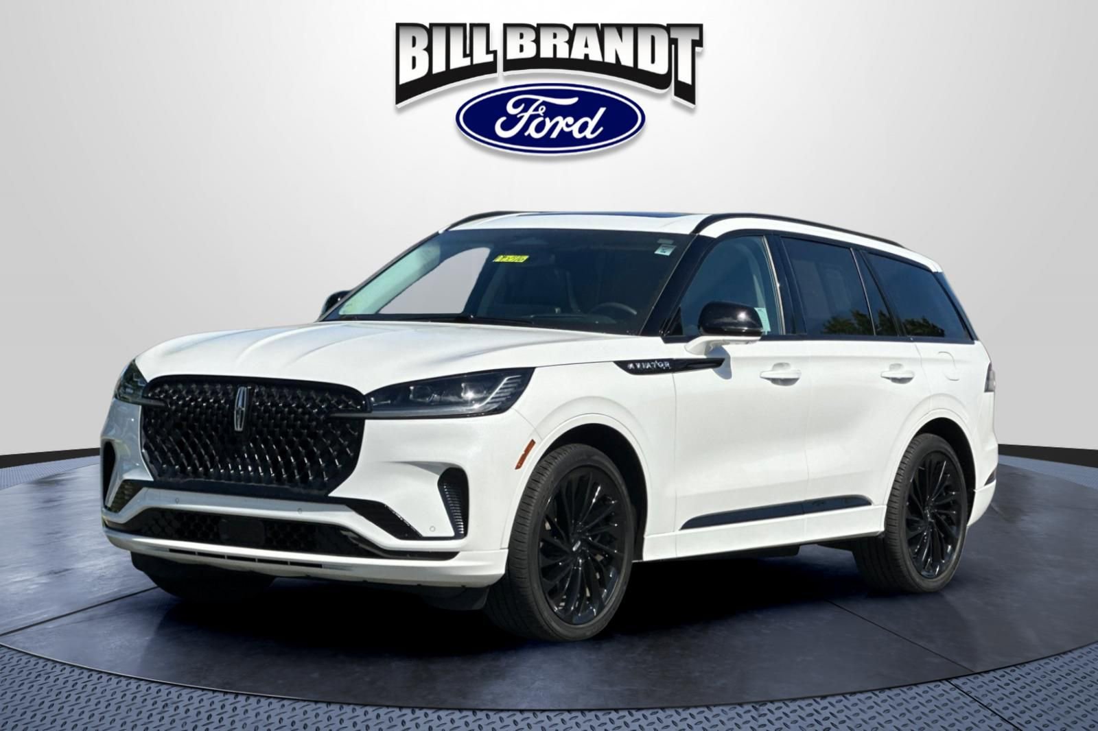 Used 2025 Lincoln Aviator Reserve w/ Equipment Group 201A AWD/4WD image 7