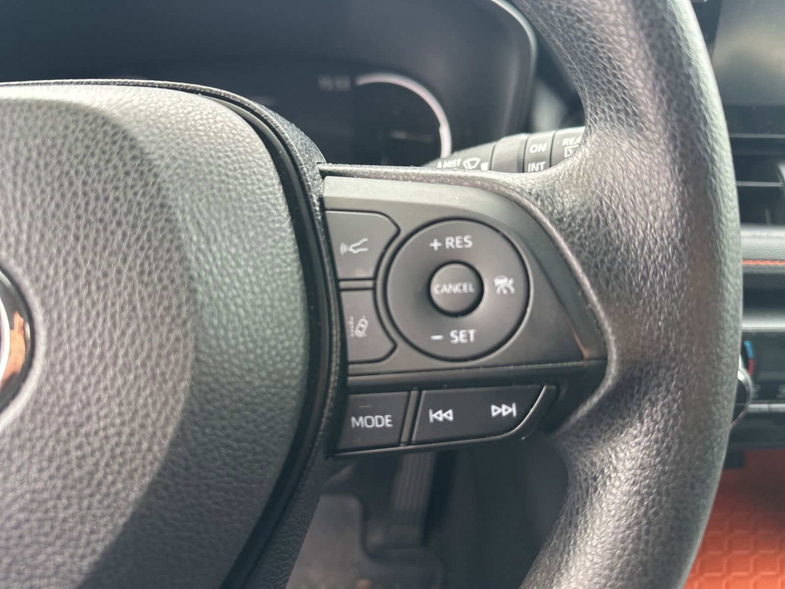 Used 2019 Toyota RAV4 Adventure w/ All Weather Liner Package AWD/4WD image 9