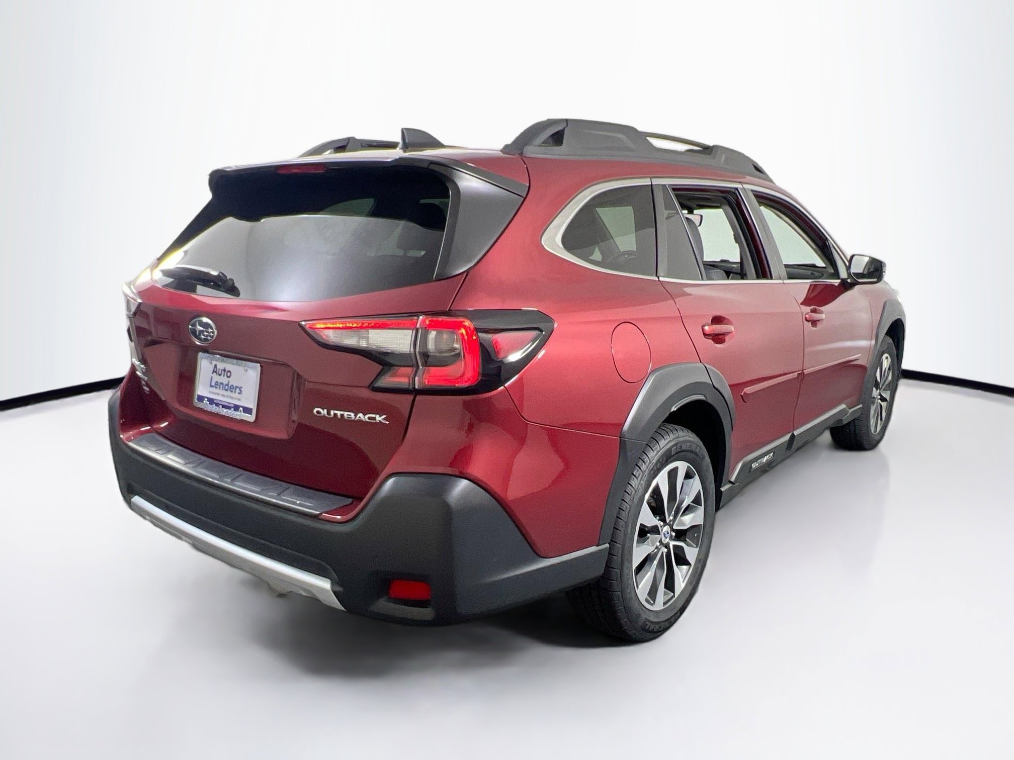 Used 2023 Subaru Outback Limited image 5