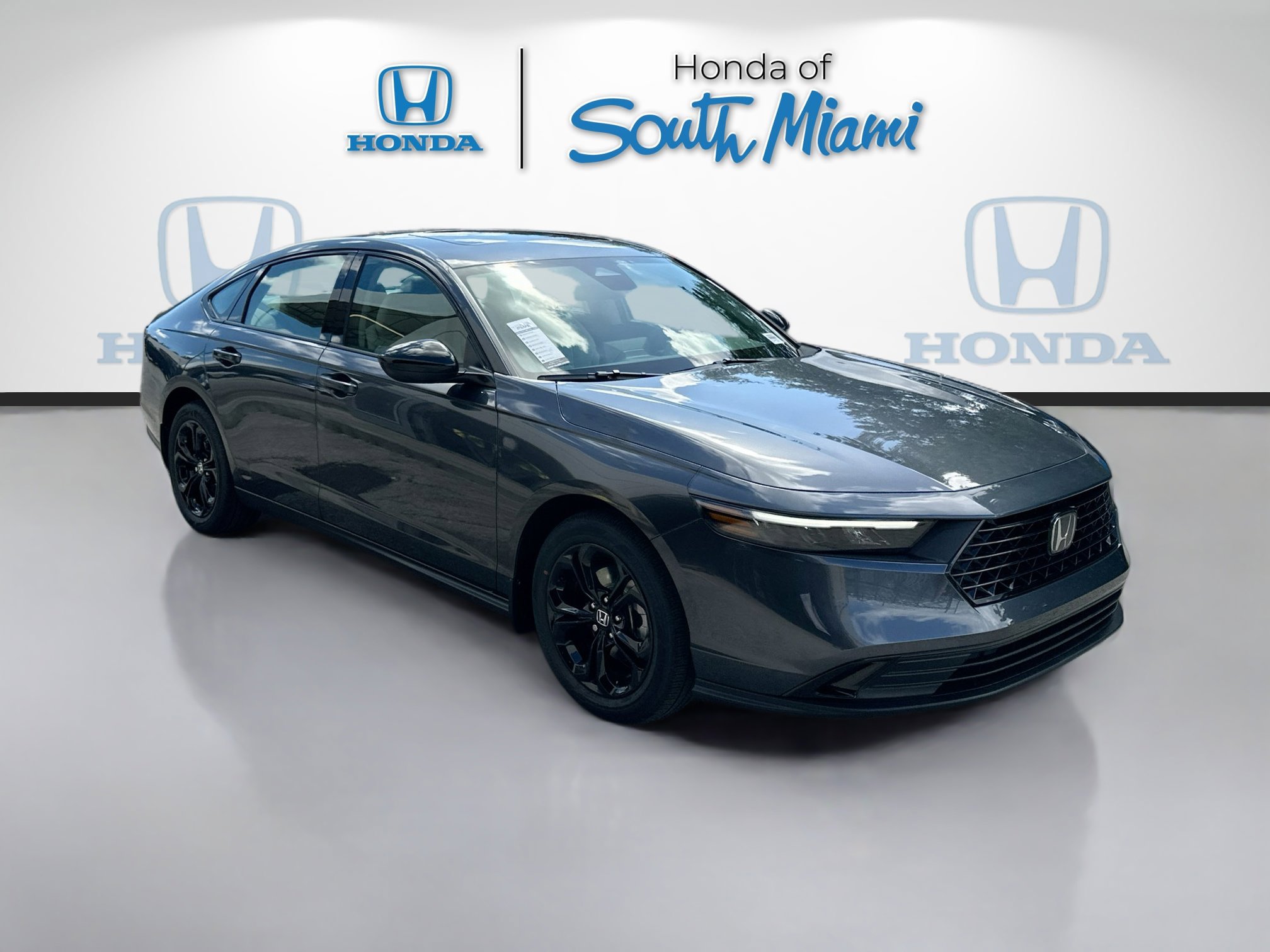 New 2025 Honda Accord SE image 1
