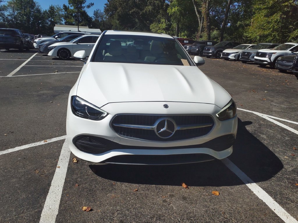 Used 2023 Mercedes-Benz C 300 4MATIC Sedan image 2