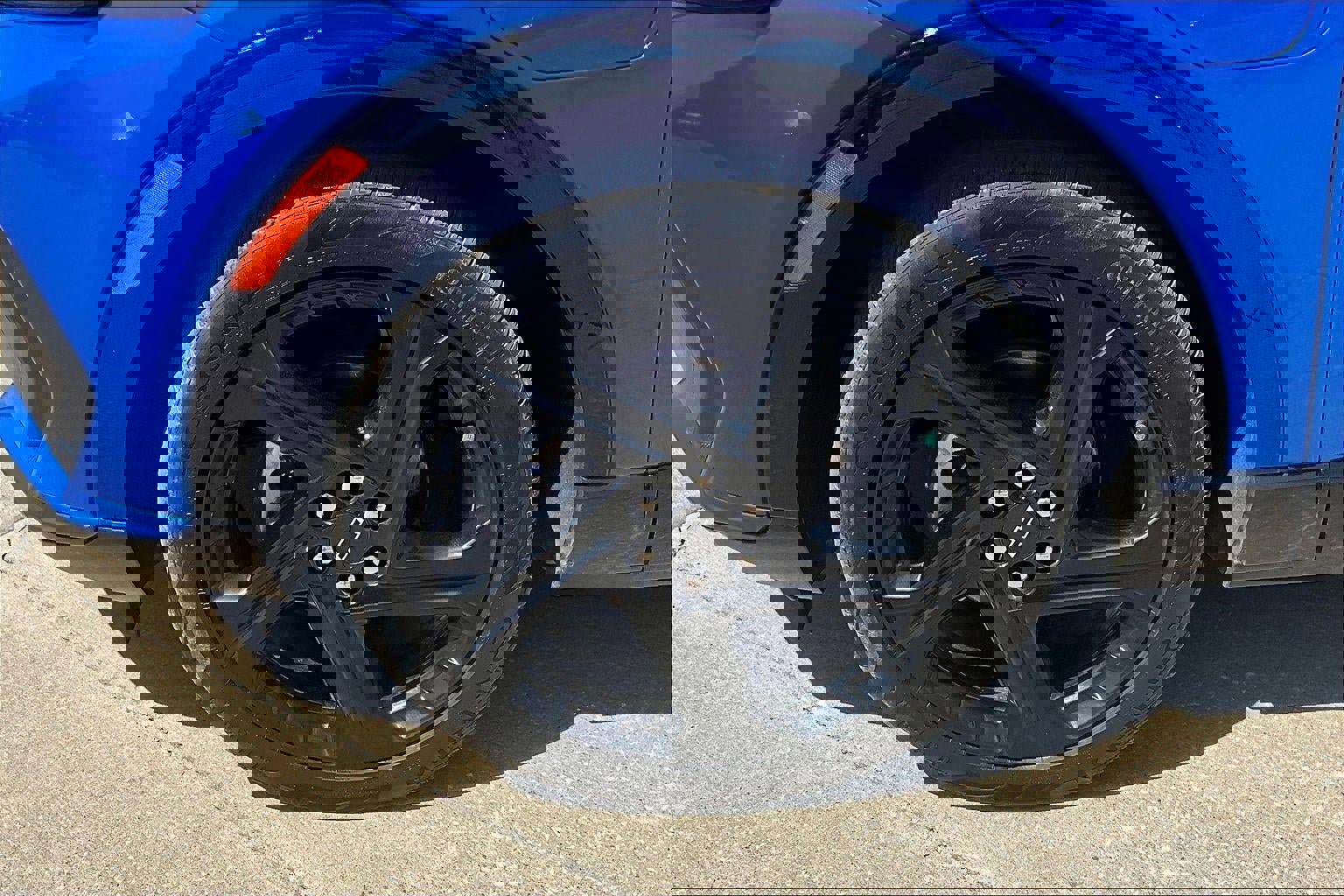 Used 2025 Chevrolet Equinox EV RS FWD image 34