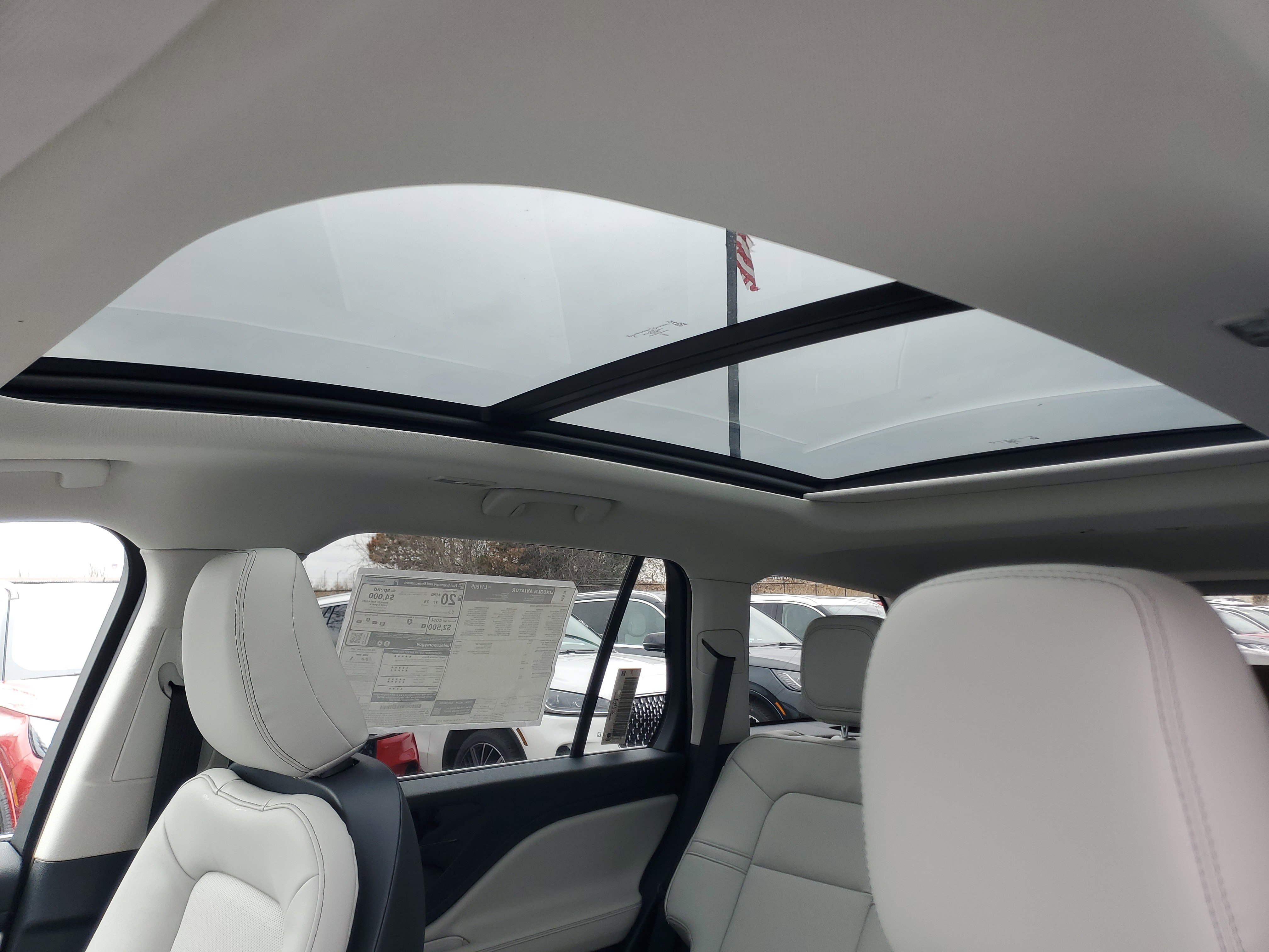 New 2026 Lincoln Aviator Premiere image 10