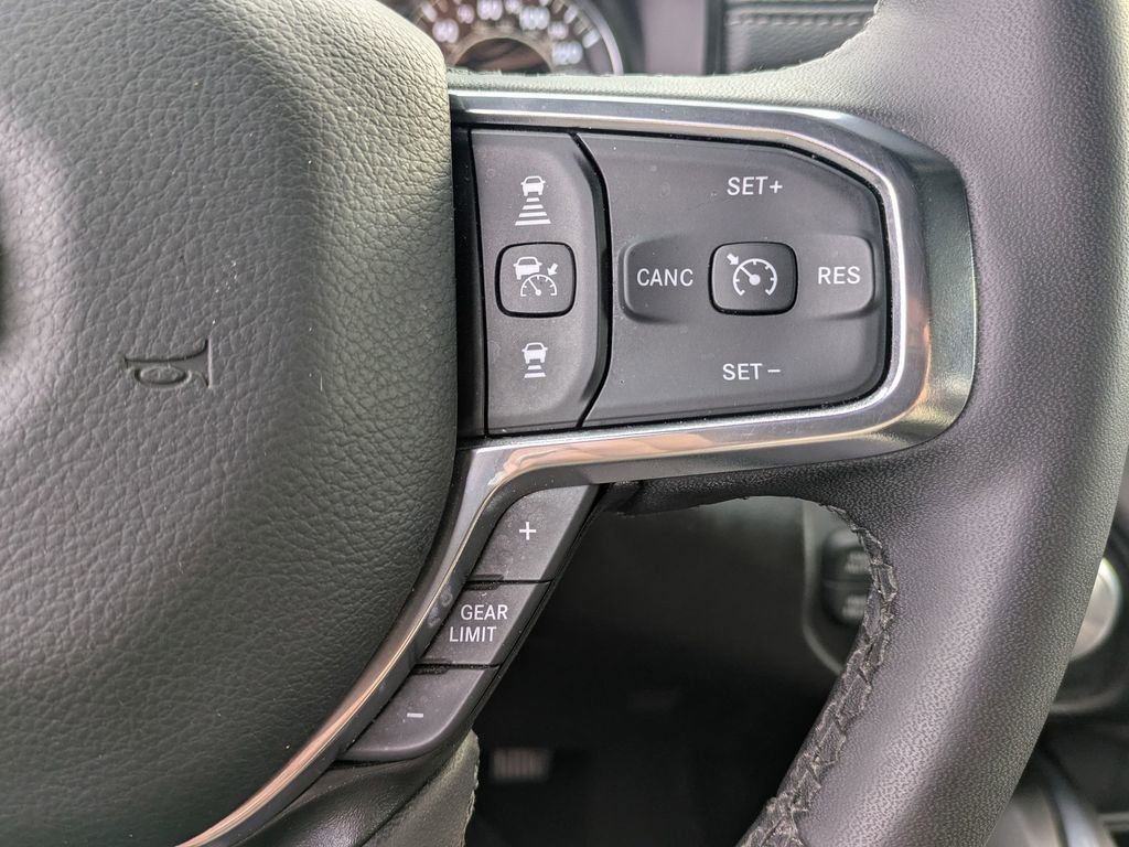 Used 2025 RAM 1500 Laramie image 20