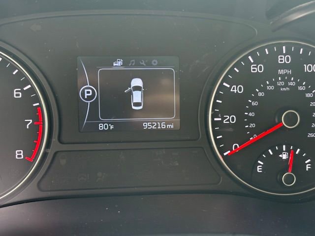 Used 2018 Kia Optima LX w/ 17" Alloy Wheels Package image 4