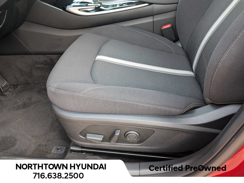 Certified 2023 Hyundai Sonata SEL w/ Convenience Package FWD image 34