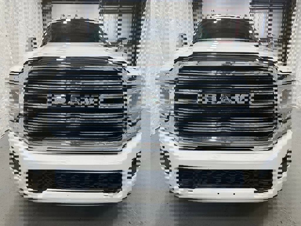 Used 2024 RAM 3500 Laramie image 2