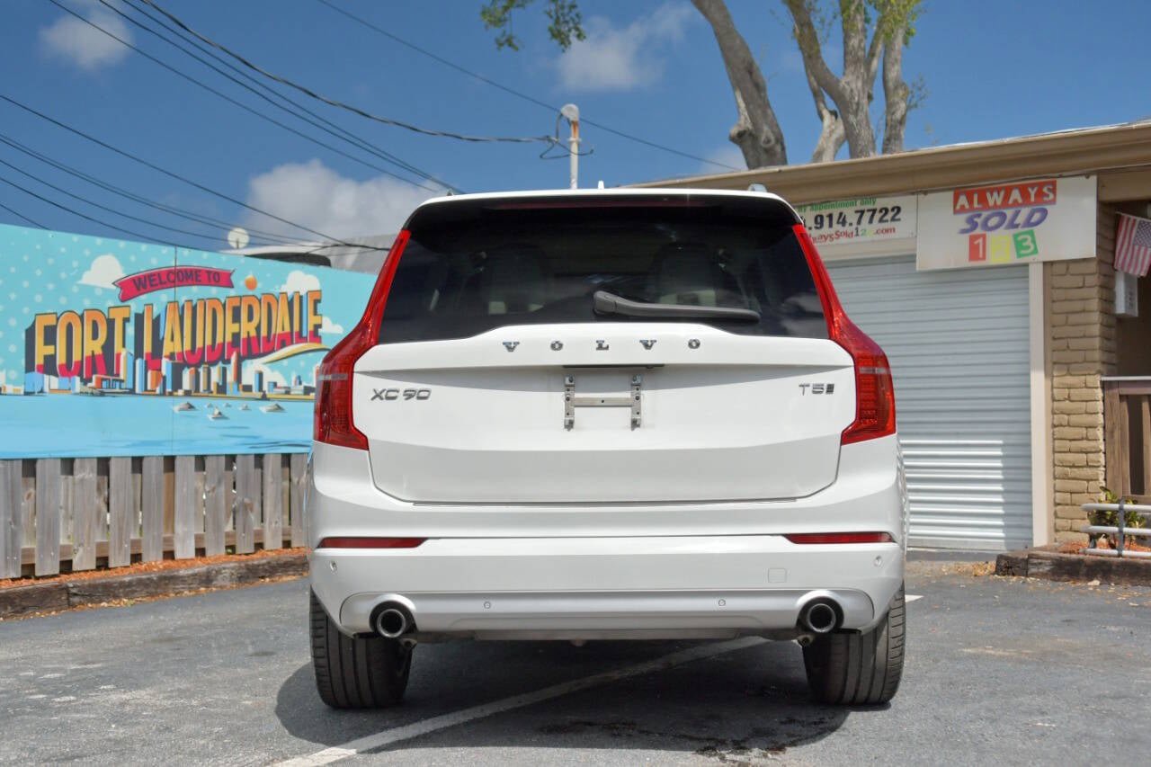 Used 2019 Volvo XC90 T5 Momentum w/ Protection Package Premier AWD/4WD image 23