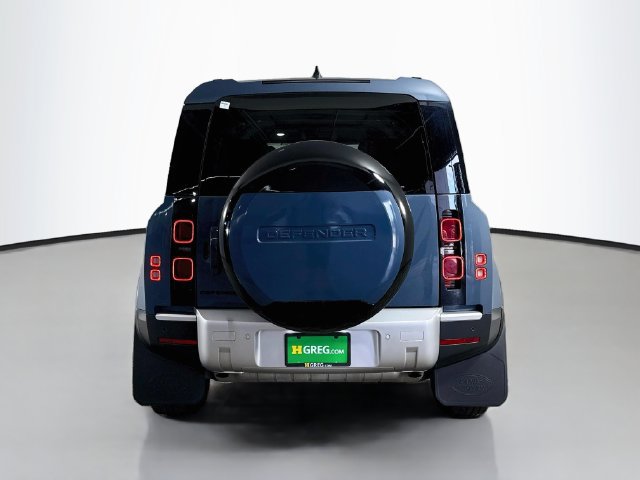 Used 2024 Land Rover Defender 110 S AWD/4WD image 8