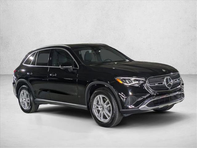 Certified 2023 Mercedes-Benz GLC 300 image 3