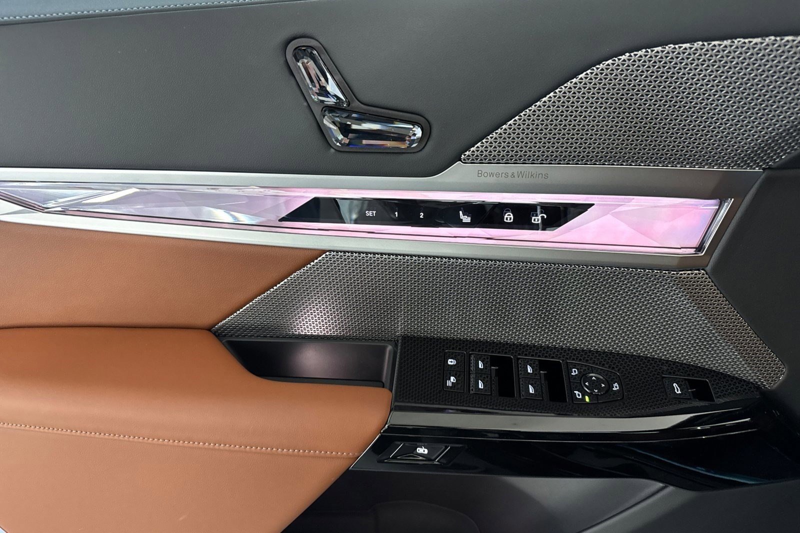 New 2025 BMW i7 xDrive60 image 13