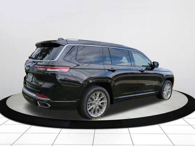 Used 2021 Jeep Grand Cherokee L Summit w/ Advanced Protech Group IV image 3