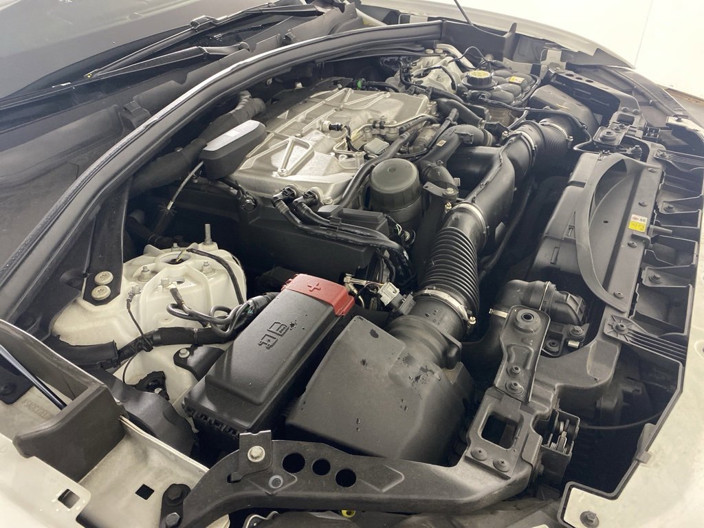 Used 2021 Jaguar F-PACE SVR image 35