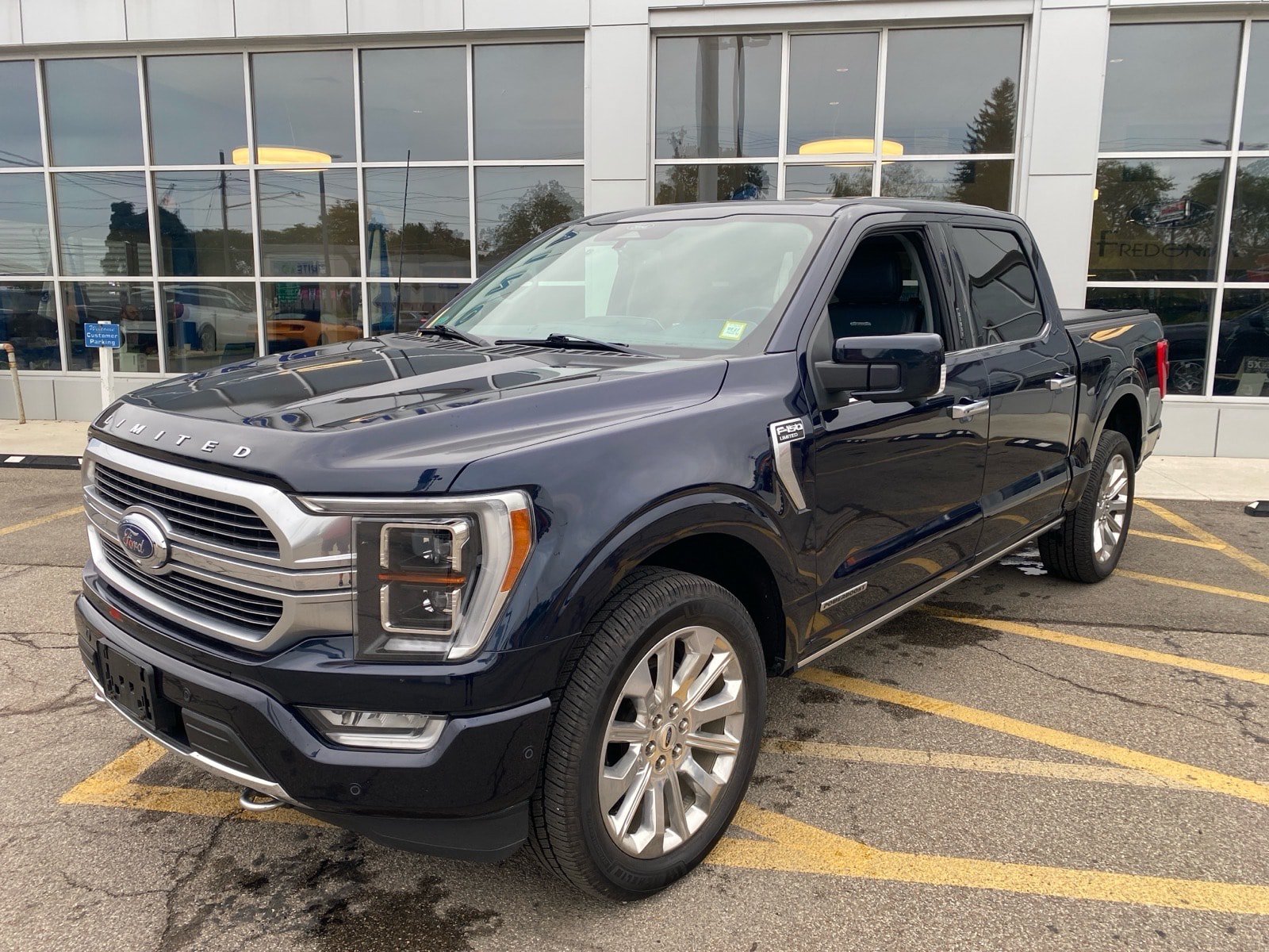 Used 2022 Ford F150 Limited AWD/4WD image 1