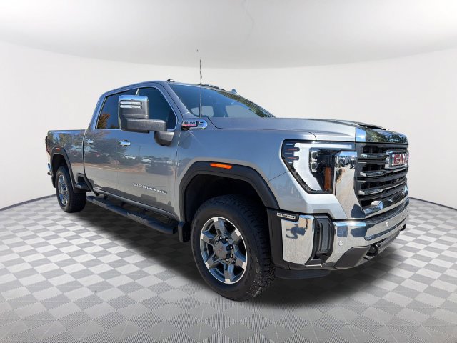 Used 2025 GMC Sierra 2500 SLT w/ SLT Convenience Package AWD/4WD image 3