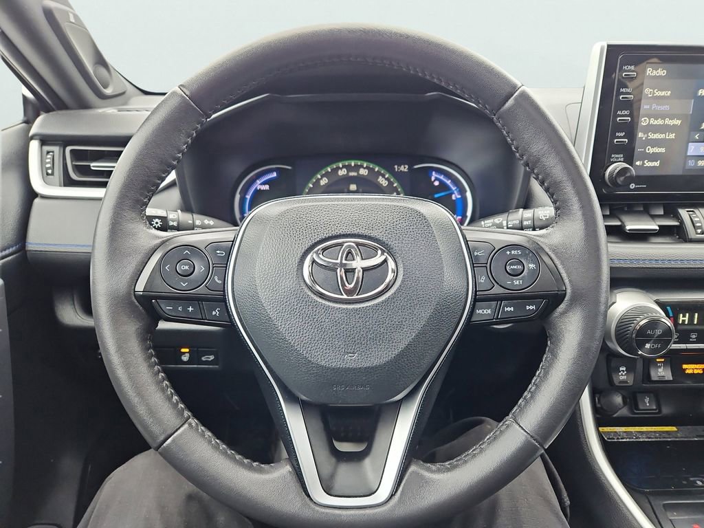 Used 2021 Toyota RAV4 XSE image 34