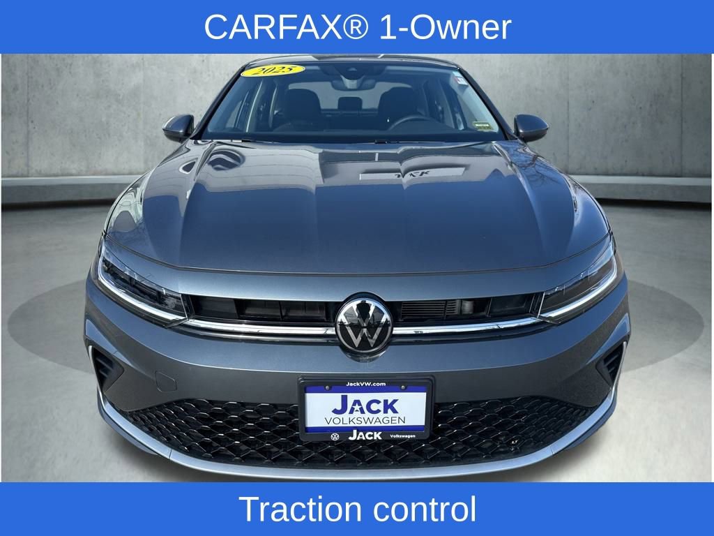 Used 2025 Volkswagen Jetta S image 8