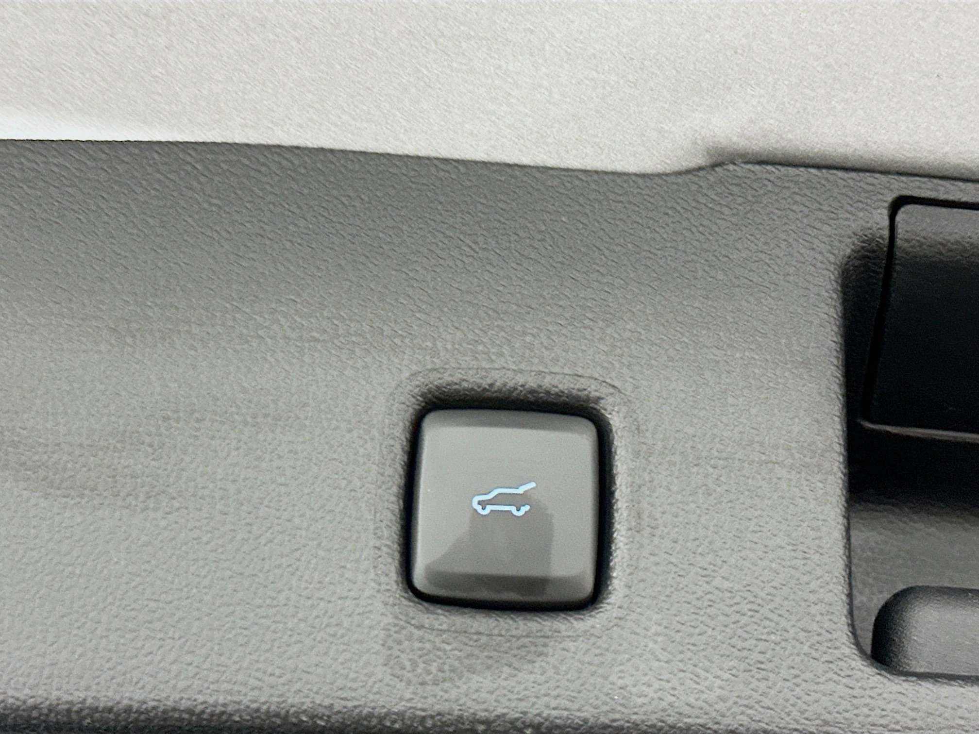 Used 2024 Ford Escape ST-Line image 31