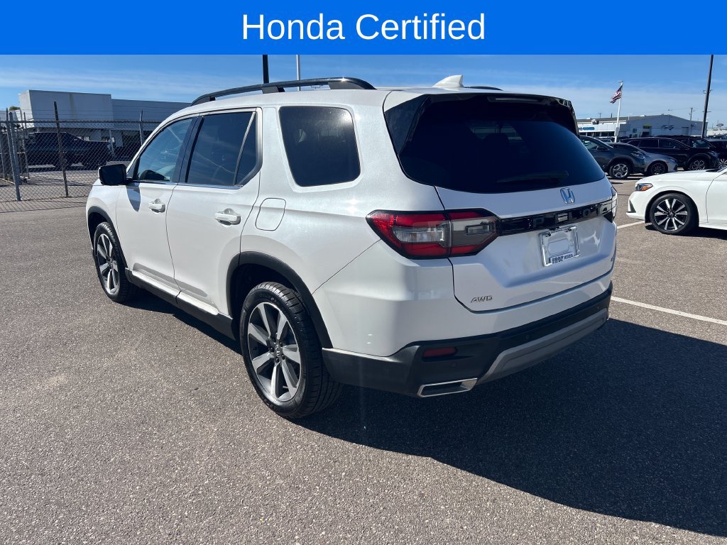 Certified 2023 Honda Pilot Elite image 6