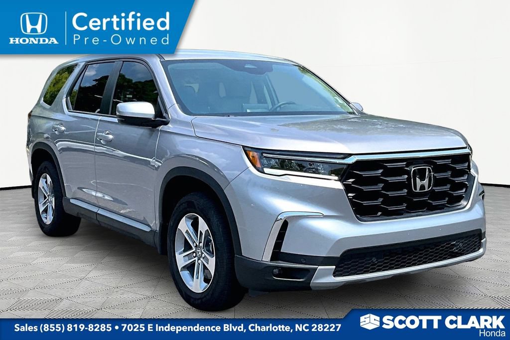 Certified 2025 Honda Pilot EX-L 360° Tour