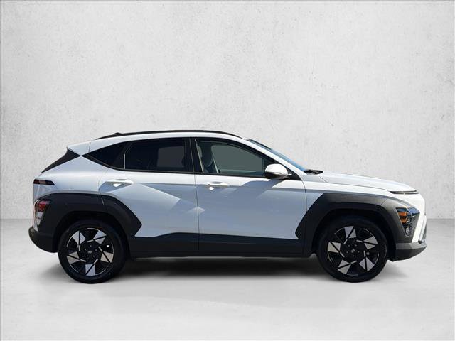 Used 2025 Hyundai Kona SEL FWD video 4