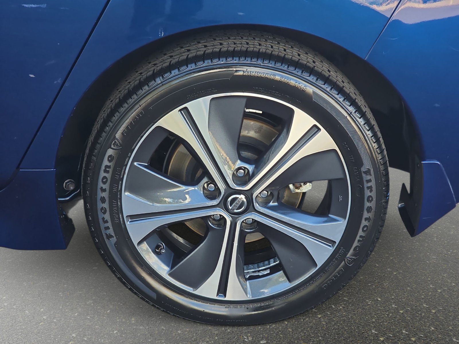 Used 2022 Nissan Leaf SV FWD image 34