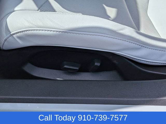 Used 2020 Chevrolet Corvette Stingray Coupe w/ Z51 Performance Package RWD image 16