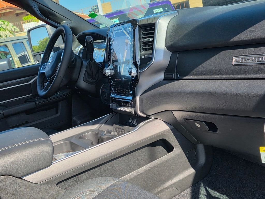 New 2026 RAM 2500 Big Horn AWD/4WD image 13