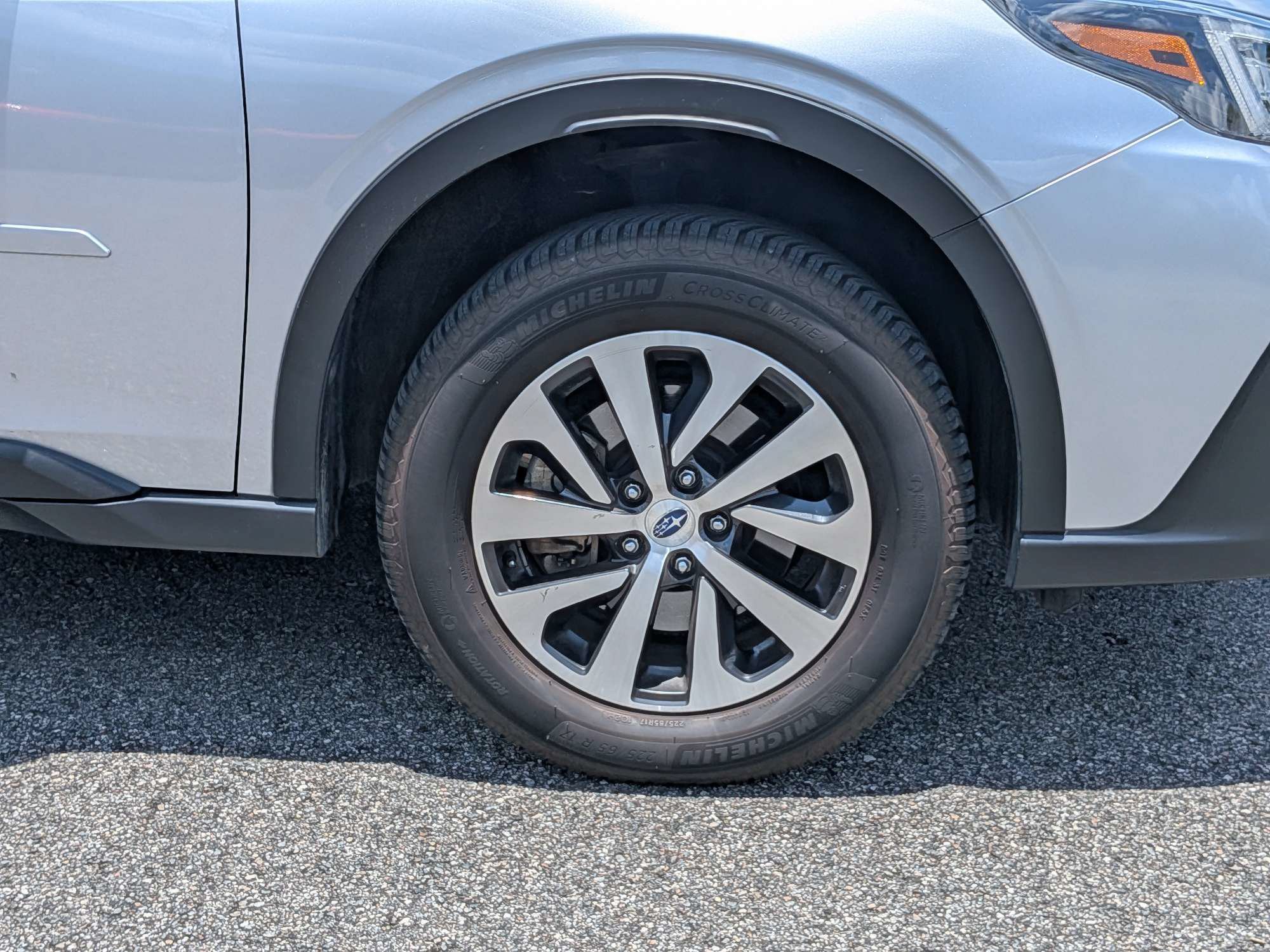 Used 2022 Subaru Outback Premium AWD/4WD image 11