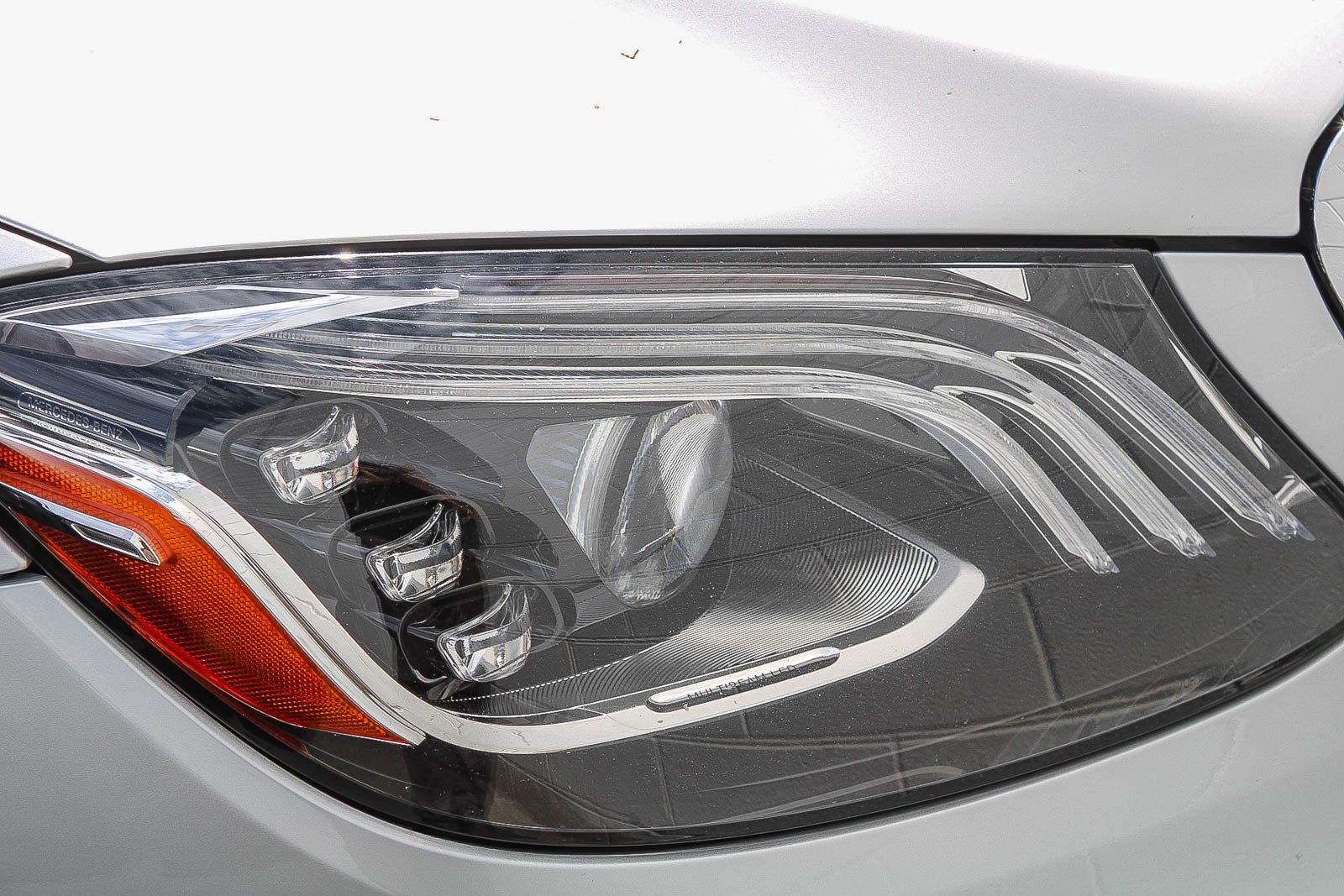 Used 2018 Mercedes-Benz S 450 Sedan image 3