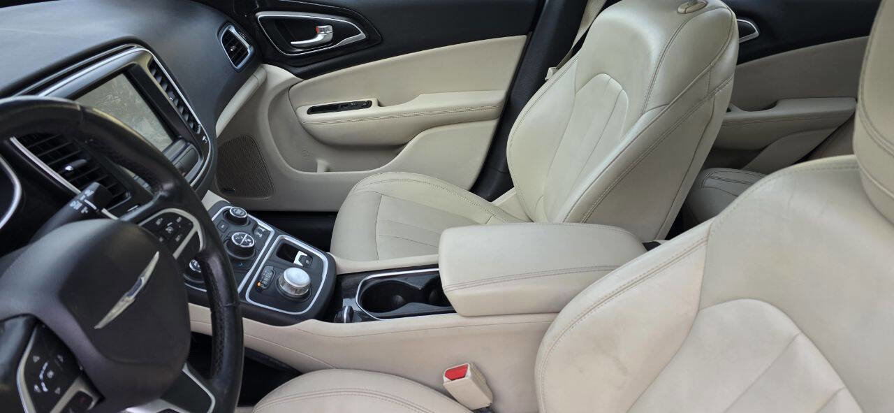 Used 2016 Chrysler 200 C w/ Navigation & Sound Group I image 22