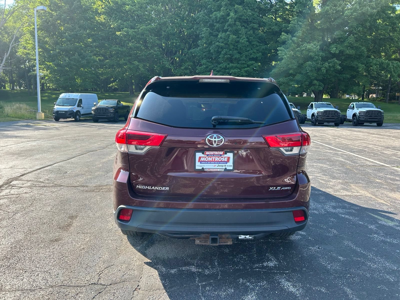 Used 2018 Toyota Highlander XLE AWD/4WD image 5