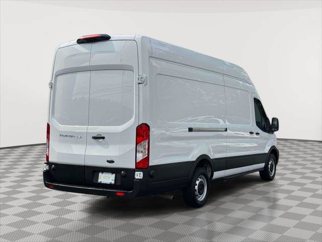 Used 2024 Ford Transit 250 148 High Roof Extended w/ Load Area Protection Package RWD image 7