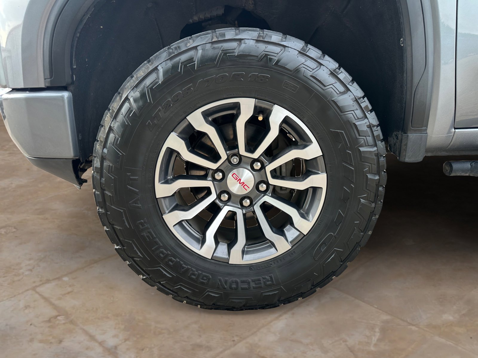 Used 2019 GMC Sierra 1500 AT4 w/ Off Road Performance Package AWD/4WD image 31