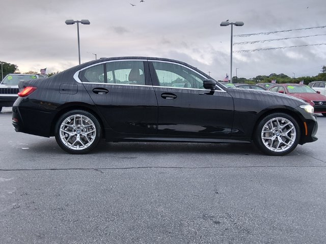 Used 2025 BMW 330i Sedan RWD image 2