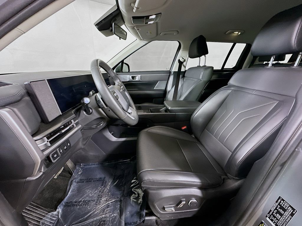 Used 2024 Hyundai Santa Fe SEL image 14