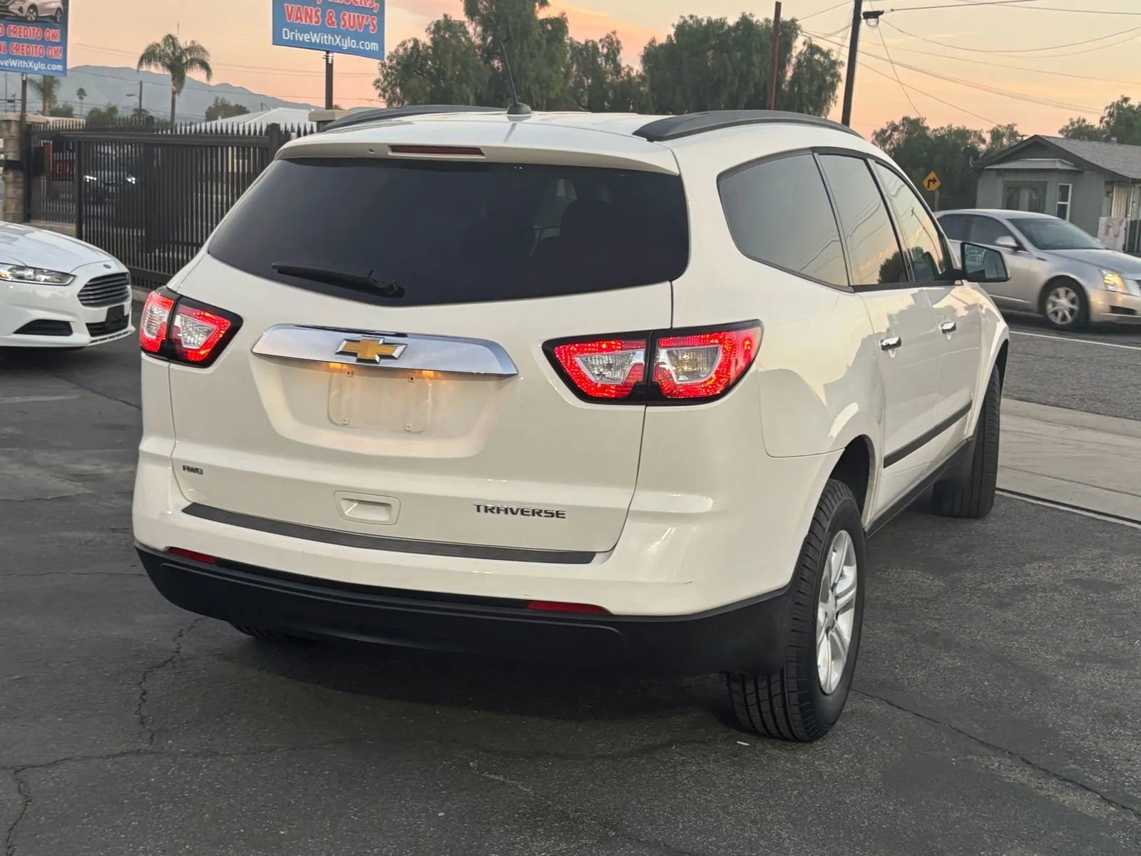 Used 2015 Chevrolet Traverse LS image 8