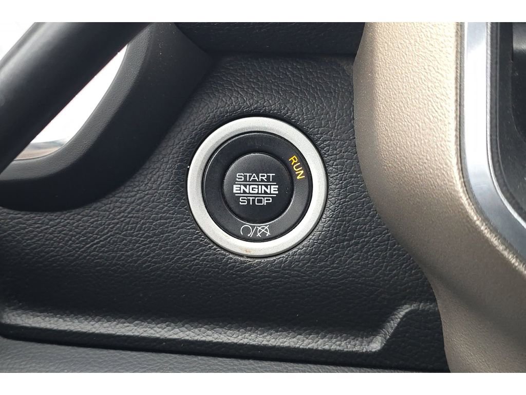 Used 2020 RAM 2500 Laramie w/ Body Color Bumper Group image 23