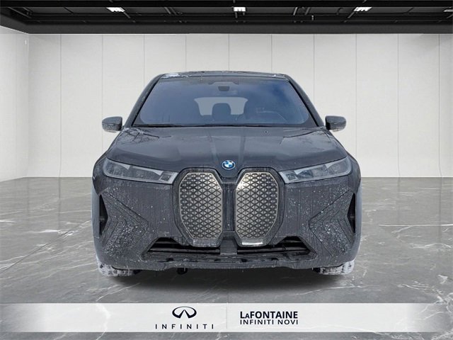 Used 2023 BMW iX M60 w/ Executive Package image 8