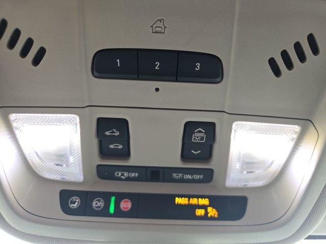 Used 2020 GMC Terrain Denali w/ Denali Premium Package image 34