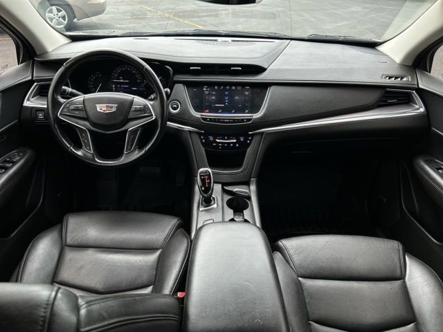 Used 2019 Cadillac XT5 Premium Luxury image 16