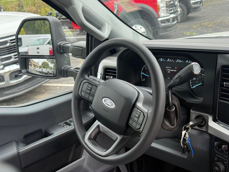 New 2026 Ford F350 XL w/ XL Chrome Package AWD/4WD image 15