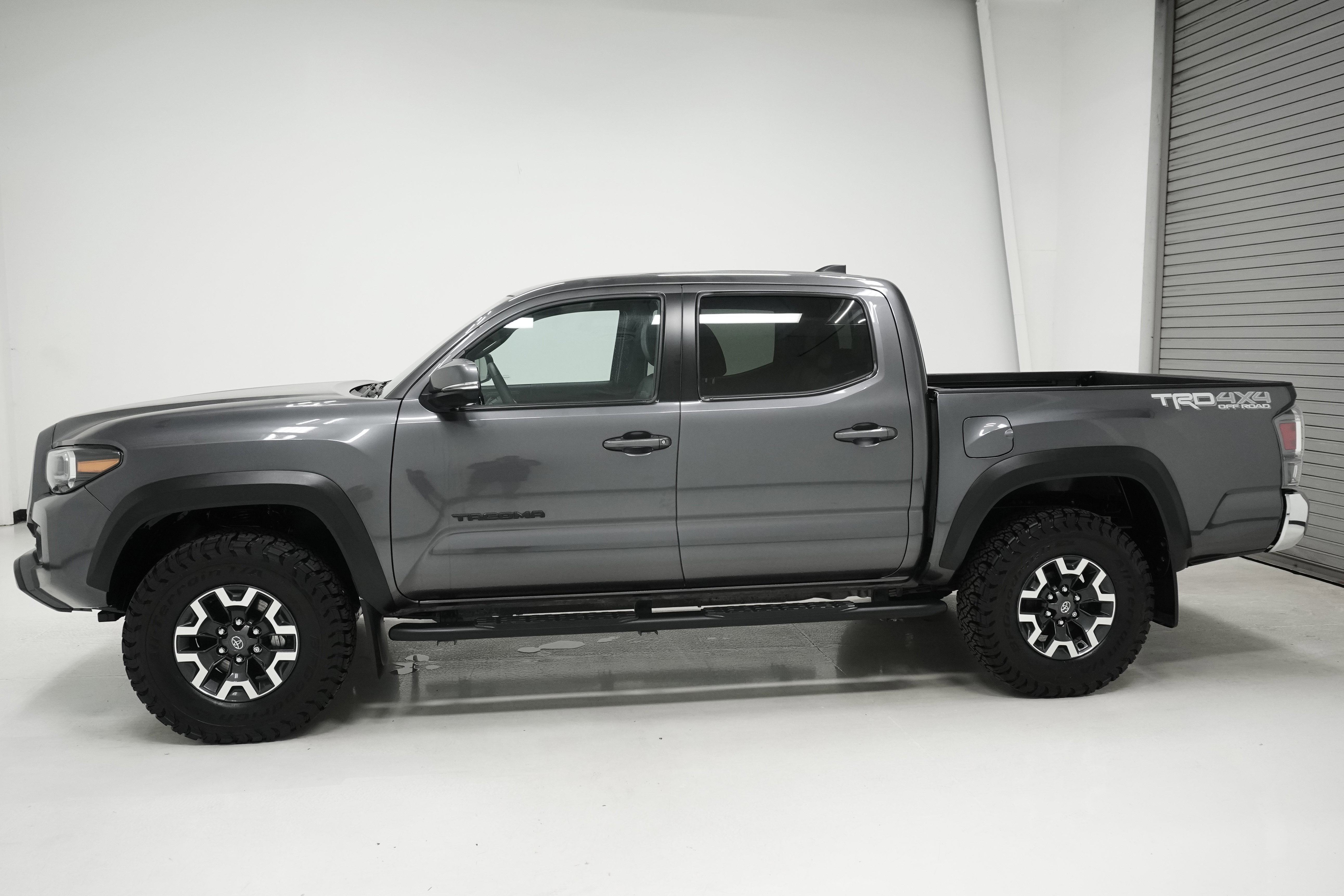 Used 2022 Toyota Tacoma TRD Off-Road image 6