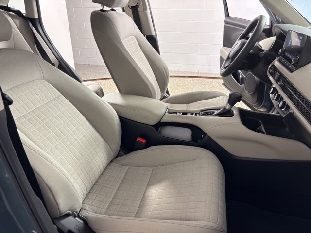 Used 2023 Honda HR-V LX image 18