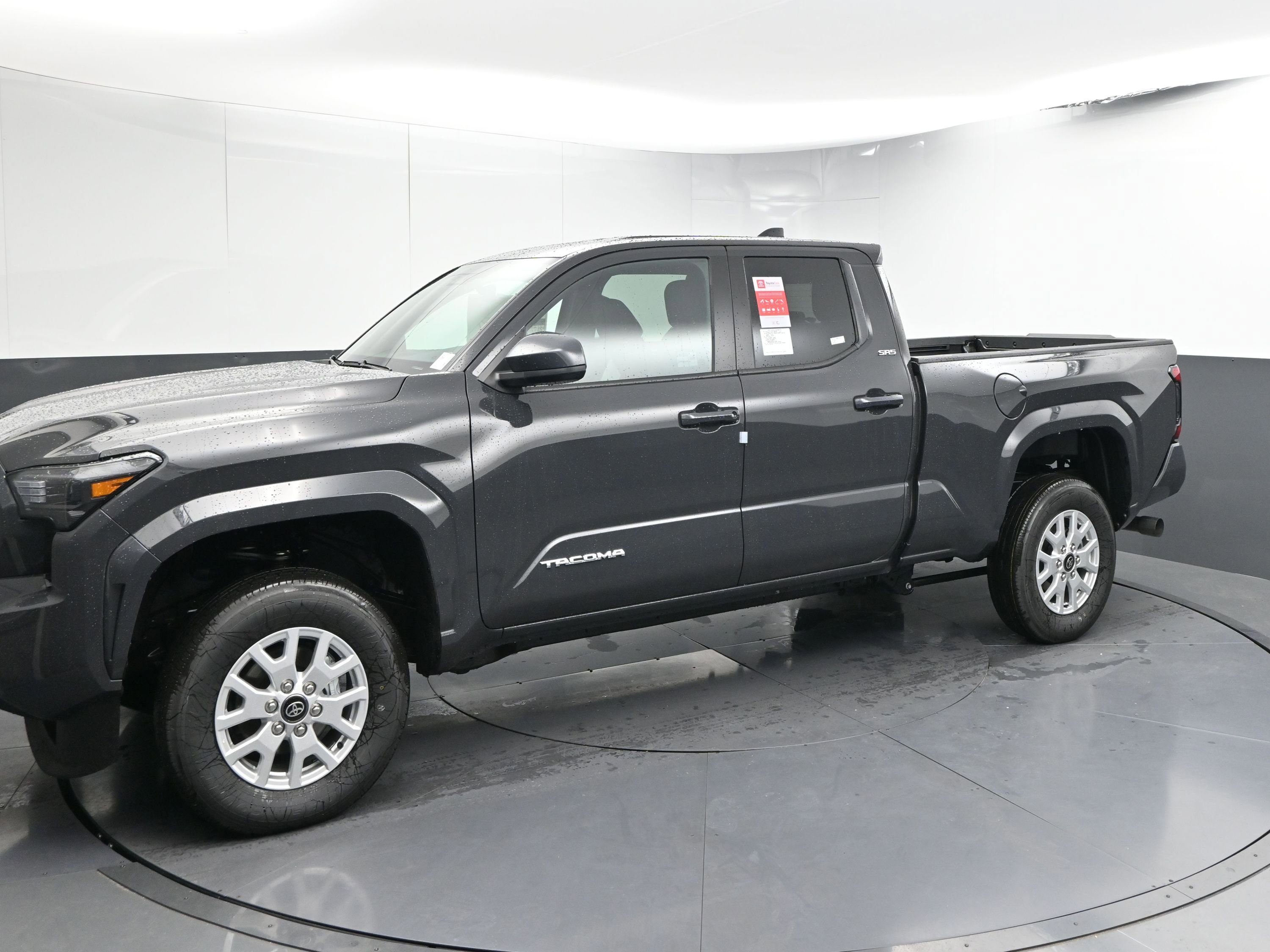 Used 2024 Toyota Tacoma SR5 image 5