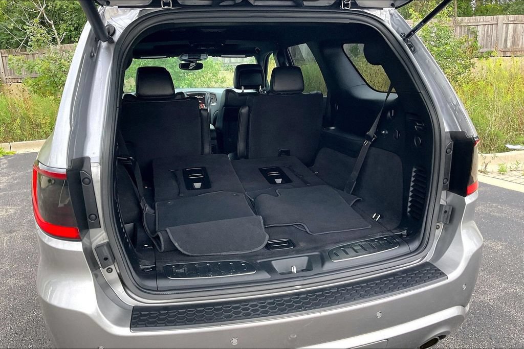 Used 2020 Dodge Durango R/T w/ Blacktop Package AWD/4WD image 28