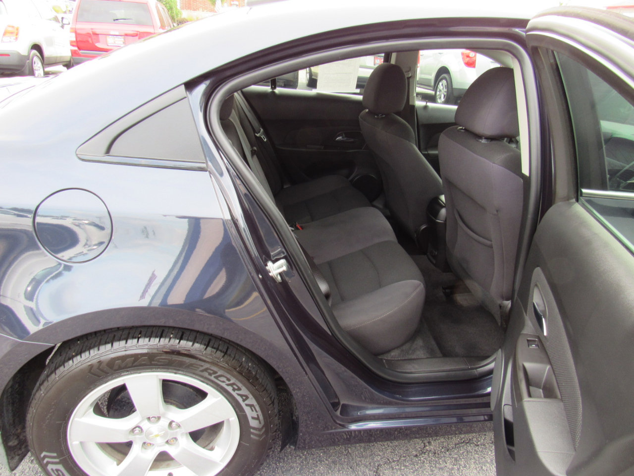 Used 2015 Chevrolet Cruze LT image 23