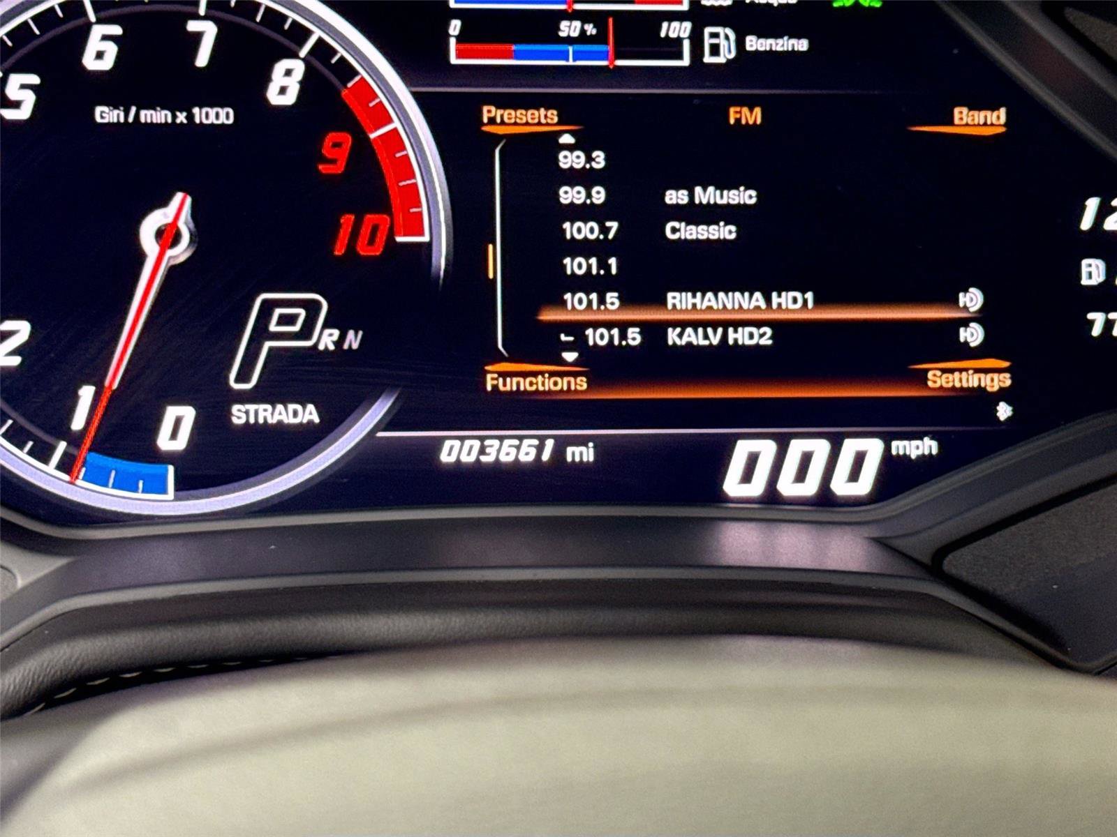 Used 2018 Lamborghini Huracan LP 580-2 image 18